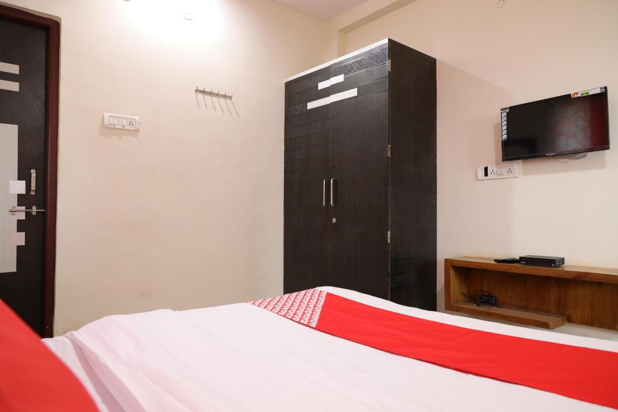 Hotel O Prithvi Inn Нагпур Экстерьер фото